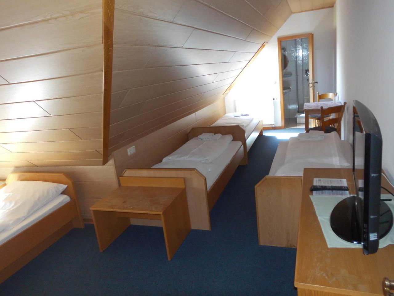 Landgasthof Zum Hirschen Hafenlohr 외부 사진